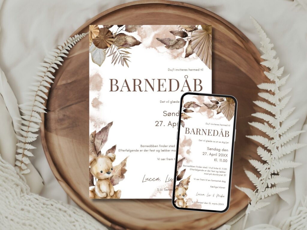 Invitation til barnedåb alm + digital | Brun tema | Rediger i Canva